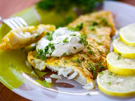 Филета бяла риба с млечен сос с копър и лимон - снимка на рецептата